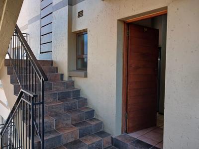 Apartment / Flat For Rent in Lonehill, Sandton