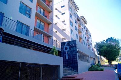 Apartment / Flat For Rent in Cape Town City Centre, Cape Town