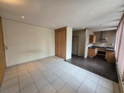 Apartment / Flat For Rent in Marshalltown, Johannesburg