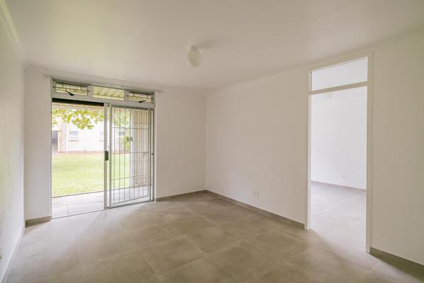 Apartment / Flat For Rent in Wynberg, Cape Town